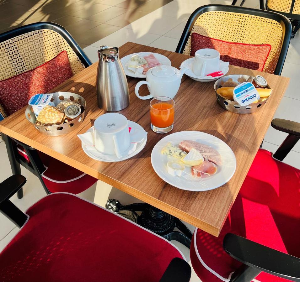 Aparthotel Domitys Le Millésime Bordeaux Esterno foto